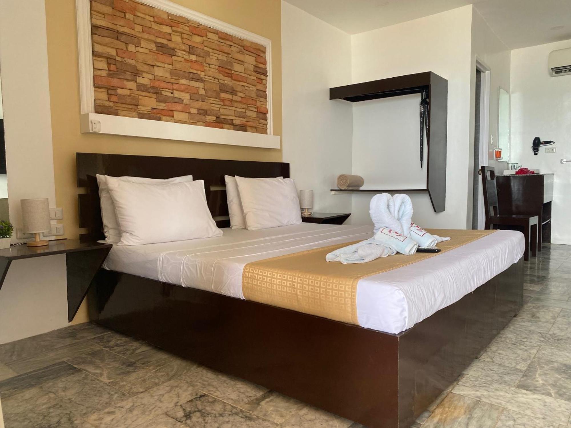 פוארטו גאלרה Papa Freds Beach Resort מראה חיצוני תמונה