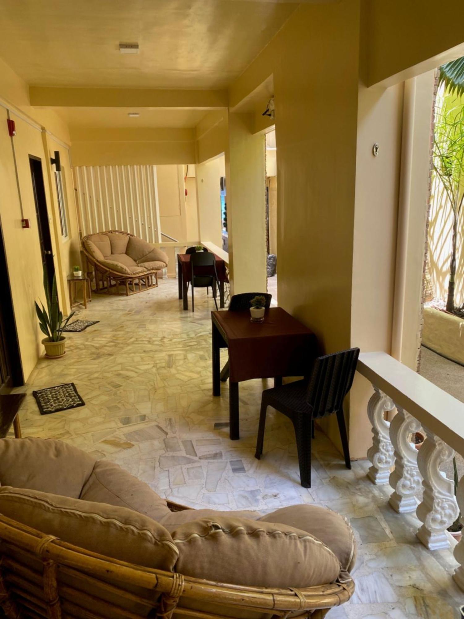 פוארטו גאלרה Papa Freds Beach Resort מראה חיצוני תמונה